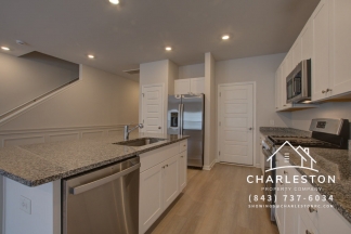 4105 Quincy Adams Ln - Available Now!