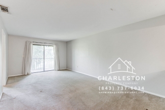 2955 Dove Haven Ct Apt G - Available 5/19!