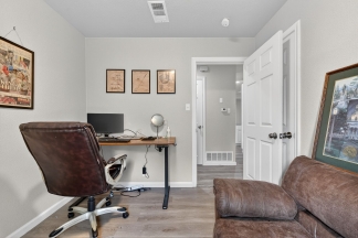 Charming Renovated 3-Bedroom Home in Lewisville