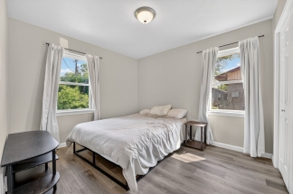 Charming Renovated 3-Bedroom Home in Lewisville