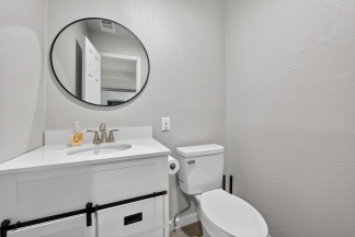 Charming Renovated 3-Bedroom Home in Lewisville