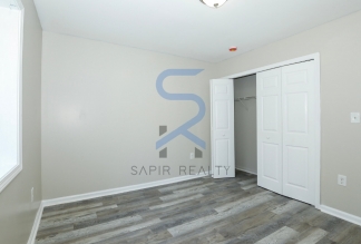 Comfort & Convenience – 2BR Home in Dixie Hills Community