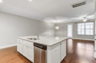 2005 Kings Gate Ln - Available Now!