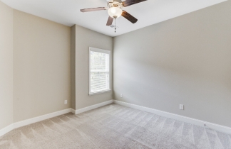 2005 Kings Gate Ln - Available Now!