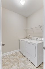 2005 Kings Gate Ln - Available Now!