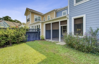2005 Kings Gate Ln - Available Now!
