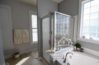 1811 Luna Ct - Available 5/19