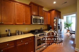 1811 Luna Ct - Available 5/19