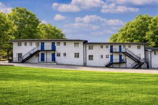 All-Electric 2BR/1.5BA Gem in Prime Campbellton Rd Location