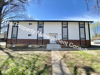 Renovated 2 Bedroom