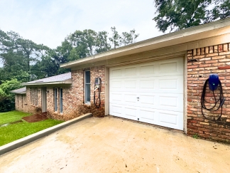 662 Ridgewood Drive