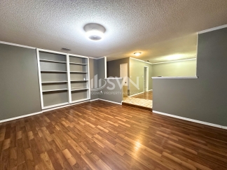 662 Ridgewood Drive