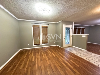 662 Ridgewood Drive