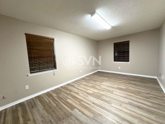 662 Ridgewood Drive