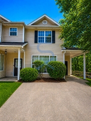 PRE-LEASING: Charming 3-Bedroom Townhouse Retreat on Teresa Lane with 2.5 Baths - Ideal Rex Location!