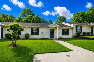 Charming 3-Bedroom Retreat with 2 Full Baths at 592 Elles Way, Griffin – Cozy Living Awaits!