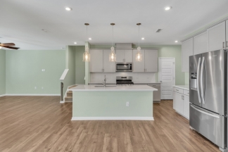 Charming Townhouse in Apex