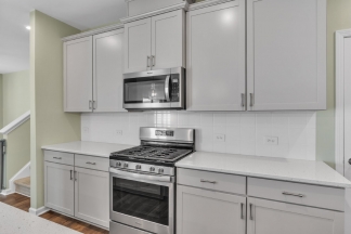 Charming Townhouse in Apex