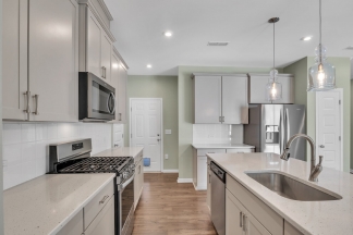 Charming Townhouse in Apex