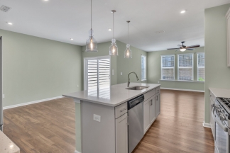 Charming Townhouse in Apex