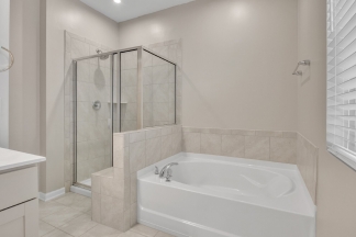 Charming Townhouse in Apex