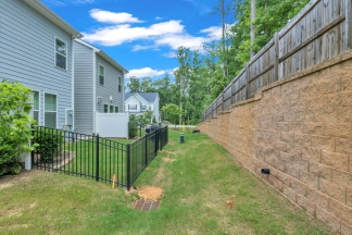 Charming Townhouse in Apex
