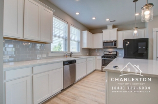117 Archdale St - Available 5/19