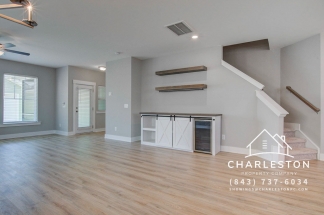 117 Archdale St - Available 5/19