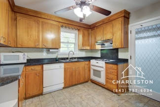 1502 Woodcrest Ave - Available 5/19