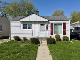 Meticulously Maintained 2 Bedroom Ranch with Large Backyard!