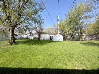 Meticulously Maintained 2 Bedroom Ranch with Large Backyard!