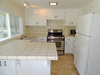 Los Gatos Johnson Avenue 2 Bedroom Bungalow Available Now!