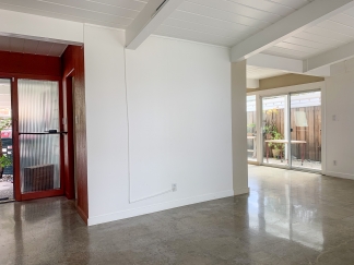 Custom Designed Modern 3 Bedroom Eicher in Palo Alto!