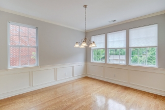 Gorgeous Brick End Unit Townhome in Apex!