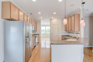 Gorgeous Brick End Unit Townhome in Apex!