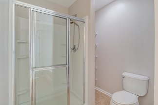 Gorgeous Brick End Unit Townhome in Apex!