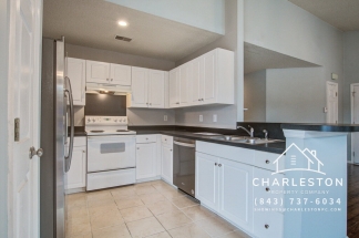 122 Walnut Creek Rd - Available Now!
