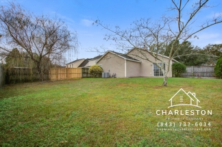 122 Walnut Creek Rd - Available Now!