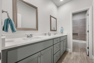 Brand New Luxury Townhouse in West Arlington
