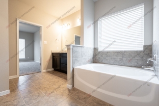 3 Bedroom, 2 Bathroom, Groves - Belton ISD