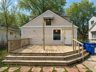Cute Three-Bedroom with Large Deck!