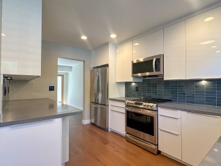 Updated 3BR Townhome with Modern Kitchen & Private Patio | Los Gatos