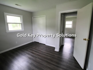 NORTHSIDE 2 BR 1 BA All-Electric Duplex with Central Air (NO SECTION 8)