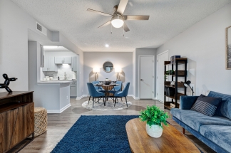 The Emory - 3205 E Olive Road