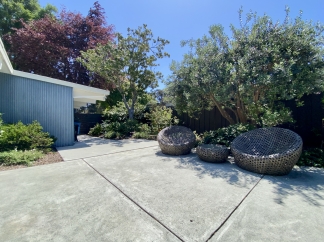 Modernized Eichler Masterpiece
