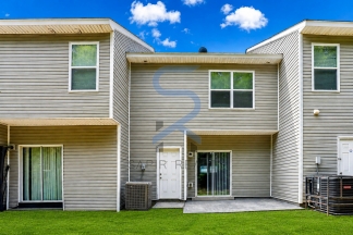 Prime South Fulton Location – 2BR/2.5BA Ready for You