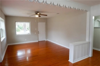 2201 De Kruif Court
