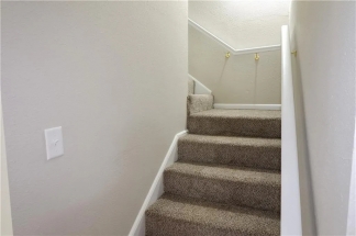2201 De Kruif Court