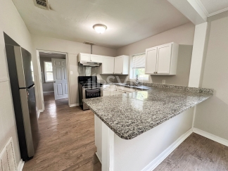 2201 De Kruif Court