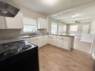 2201 De Kruif Court